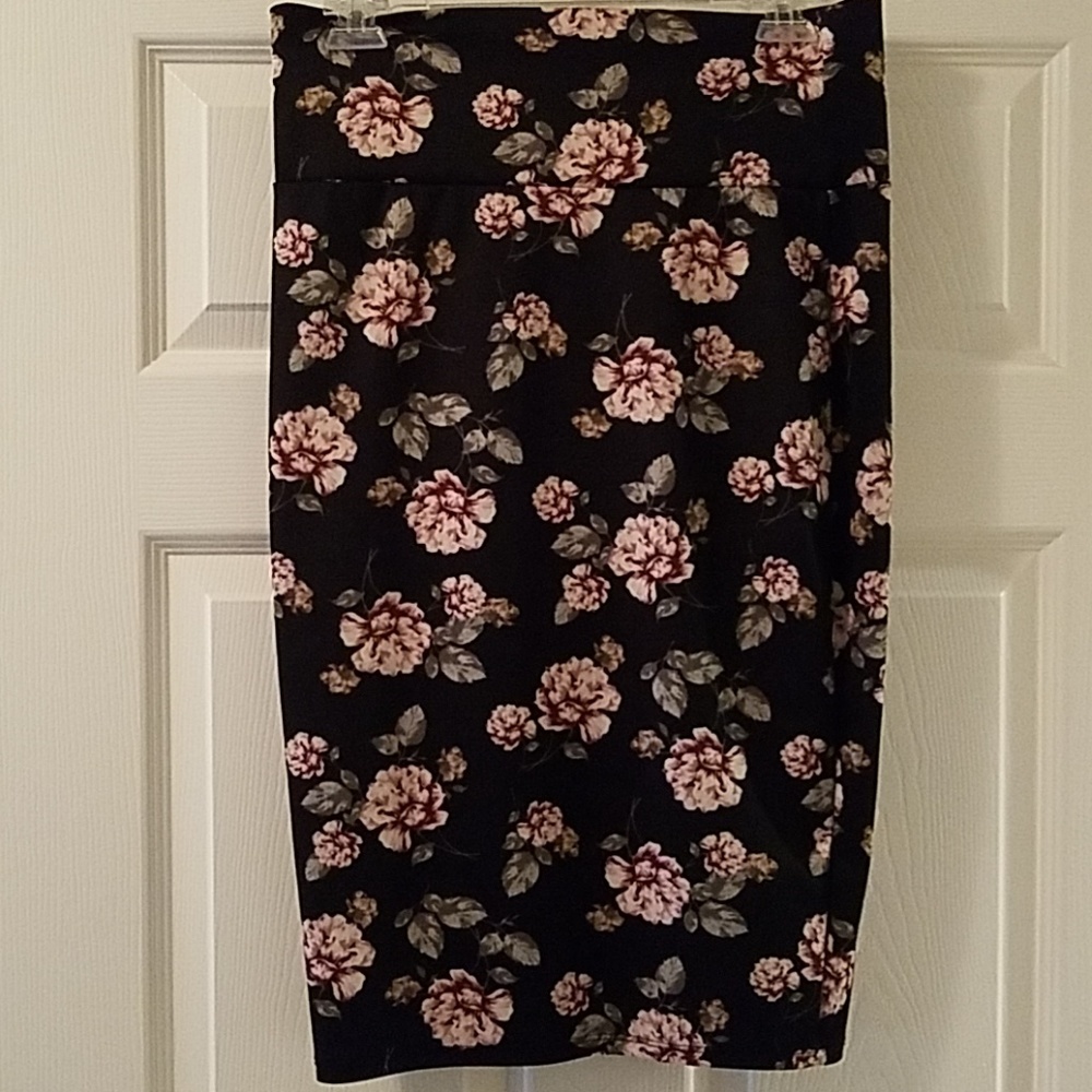 Pencil skirt